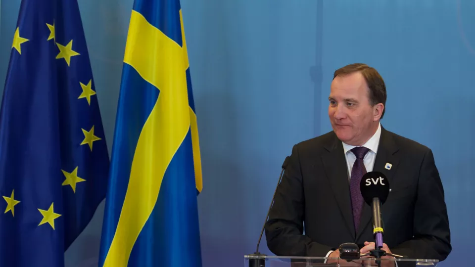 Swedish prime minister Stefan Löfven at a podium (image)